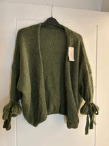 Cardigan with frill sleeve and tie